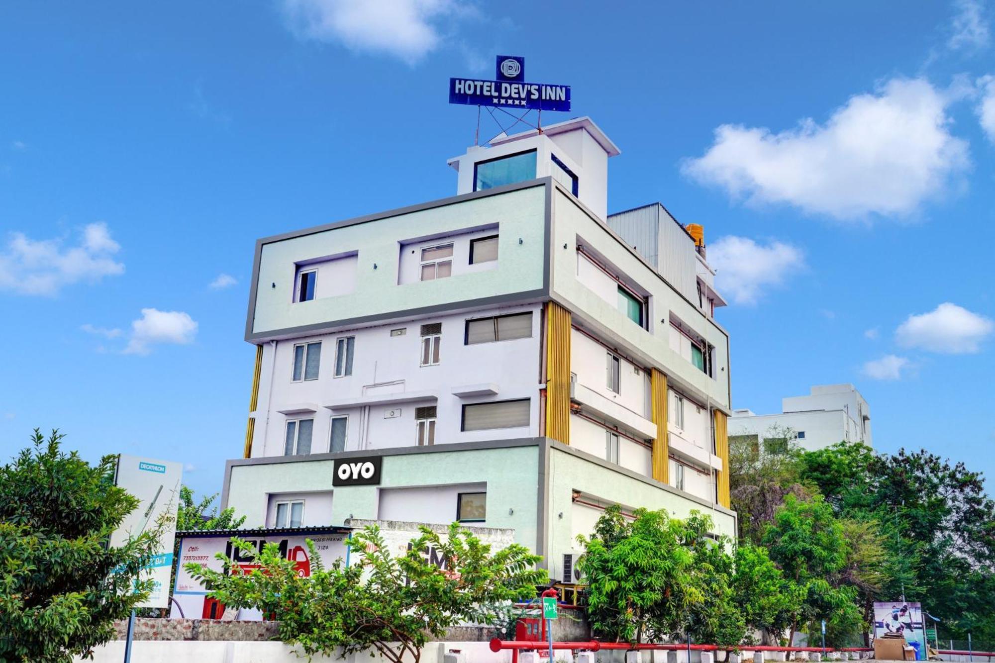 Super Townhouse Dev'S Inn By Cj Gunadala Luaran gambar