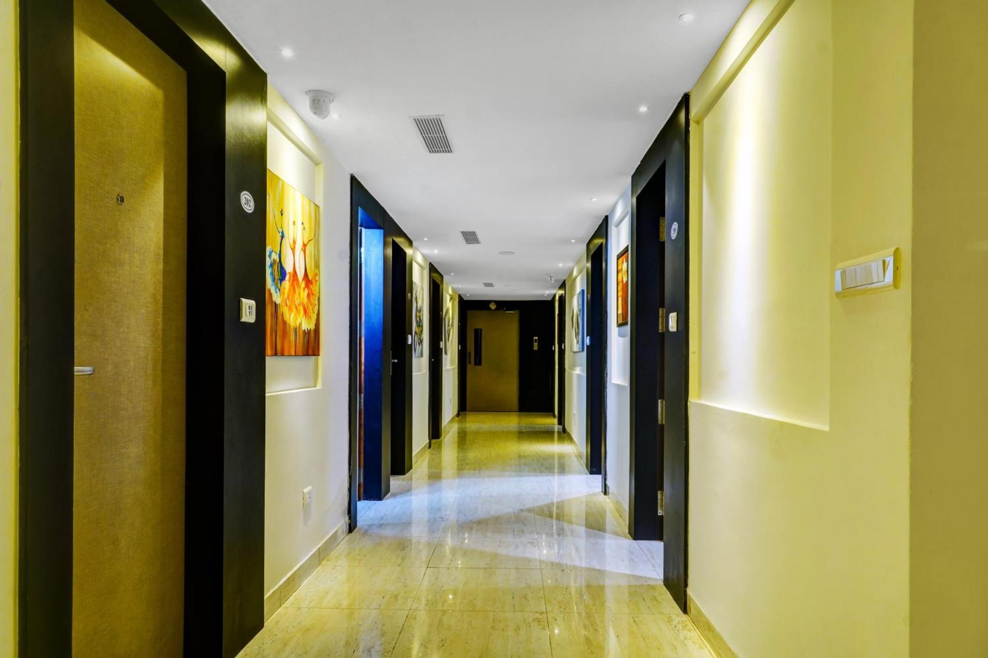 Super Townhouse Dev'S Inn By Cj Gunadala Luaran gambar